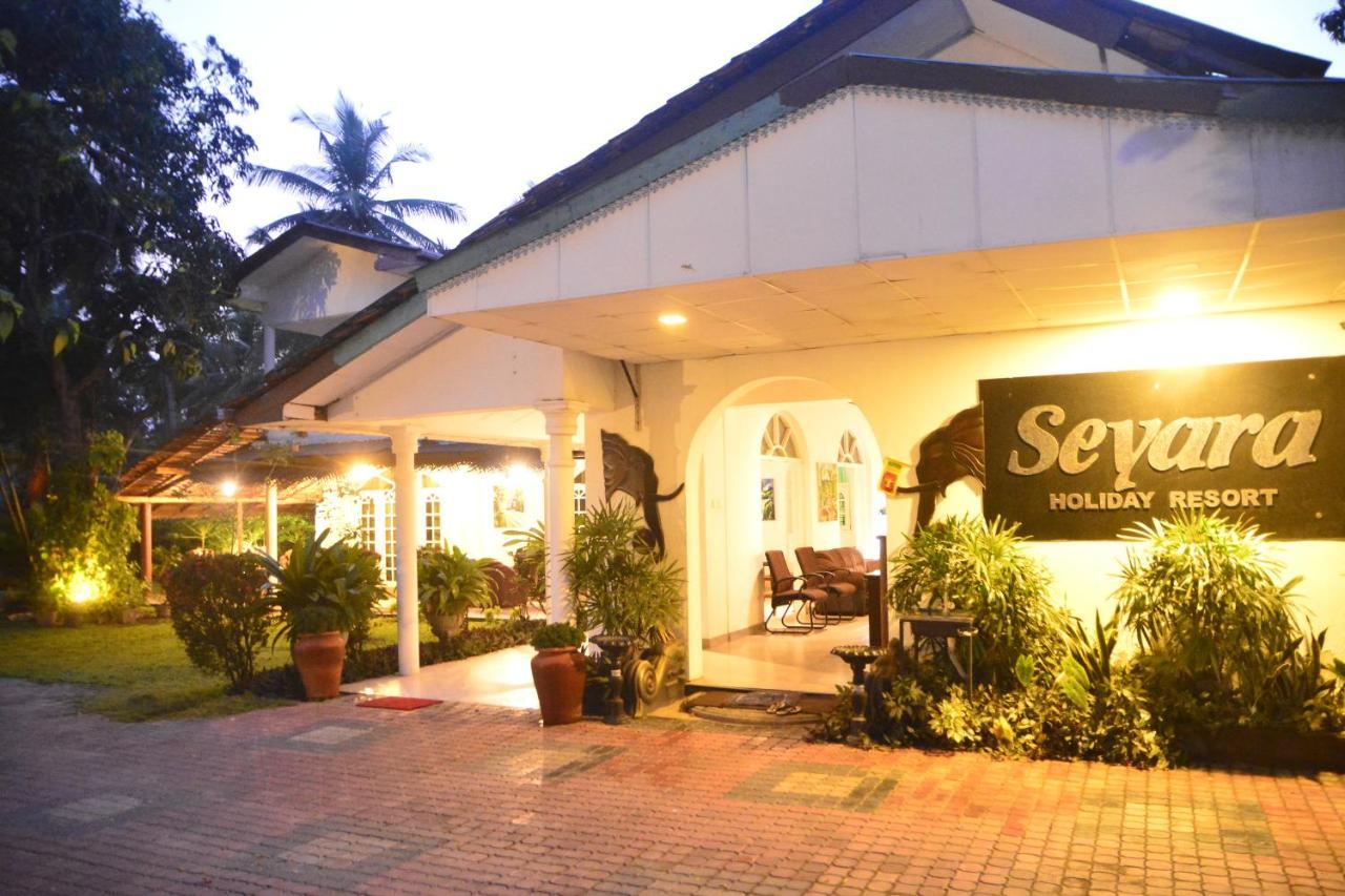 Seyara Holiday Resort Полоннарува Экстерьер фото